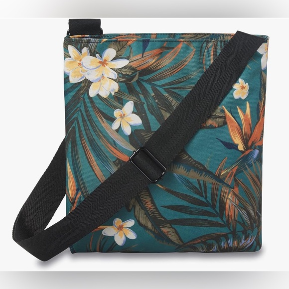 NWT- Dakine ‘Jo Jo’ Adjustable Strap Crossbody Bag - Picture 2 of 4